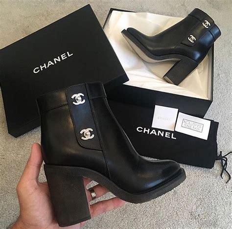 chanel make up boots.